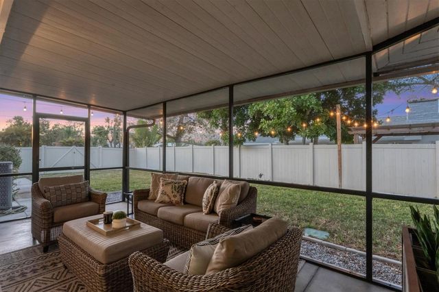 2411 VALENCIA DRIVE, Sarasota, FL 34239