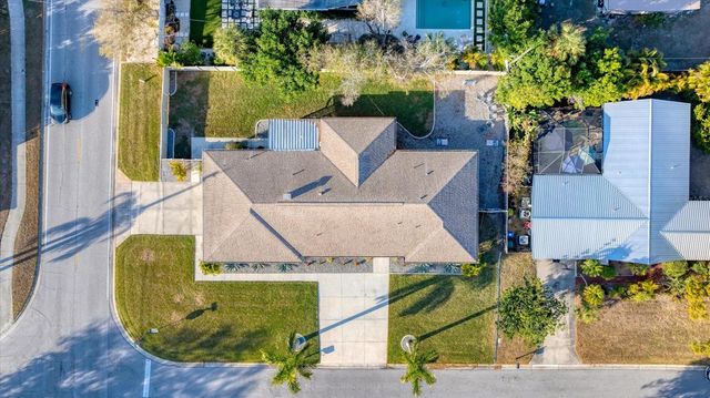 2411 VALENCIA DRIVE, Sarasota, FL 34239