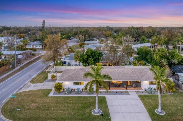 2411 VALENCIA DRIVE, Sarasota, FL 34239