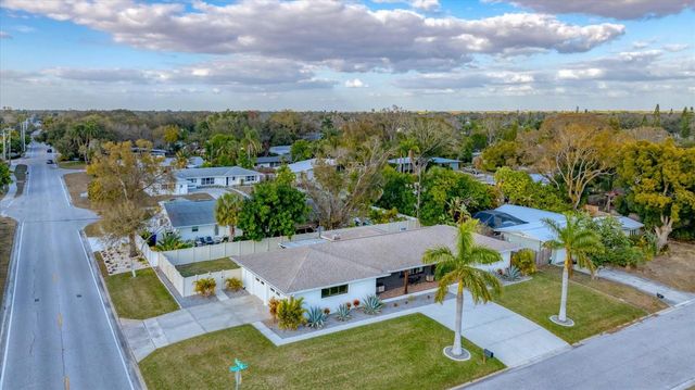 2411 VALENCIA DRIVE, Sarasota, FL 34239