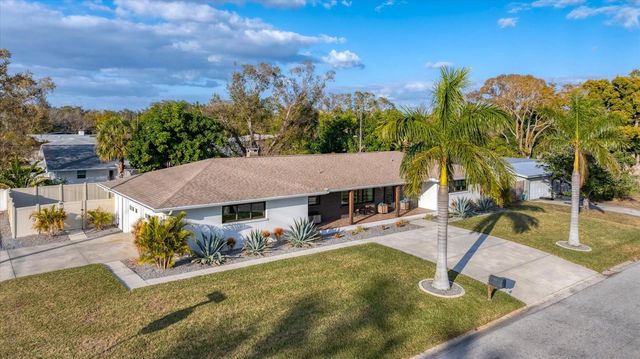 2411 VALENCIA DRIVE, Sarasota, FL 34239