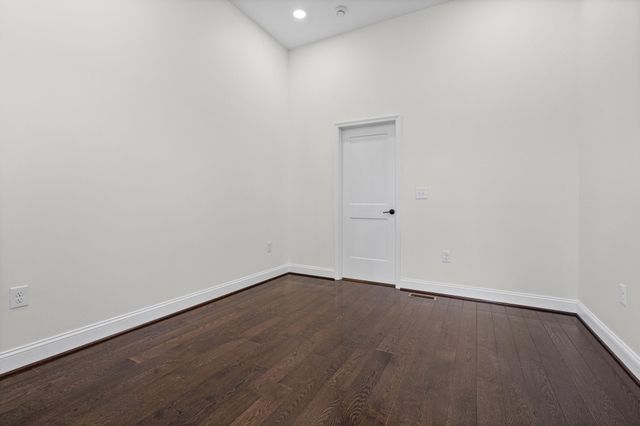 532 N CARROLLTON AVE, Baltimore, MD 21223