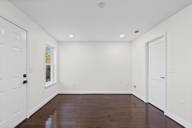 532 N CARROLLTON AVE, Baltimore, MD 21223