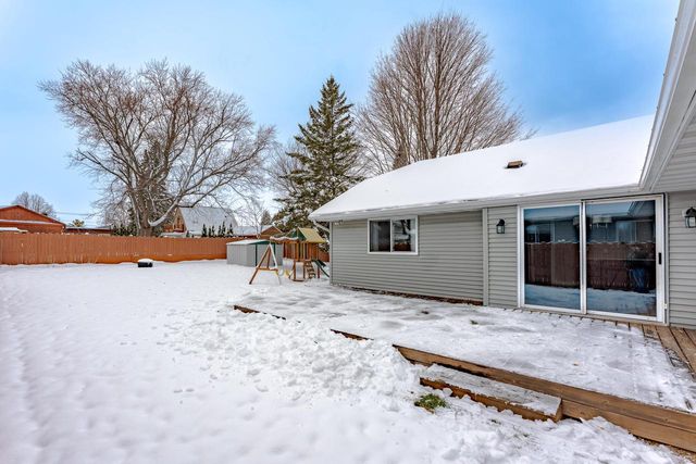 3740 S 11th STREET, Sheboygan, WI 53081