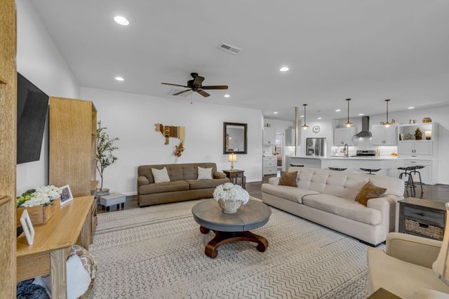 4830 Moses Rd, Columbia, TN 38401