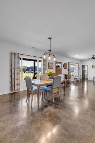 4830 Moses Rd, Columbia, TN 38401