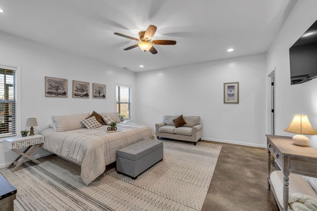 4830 Moses Rd, Columbia, TN 38401