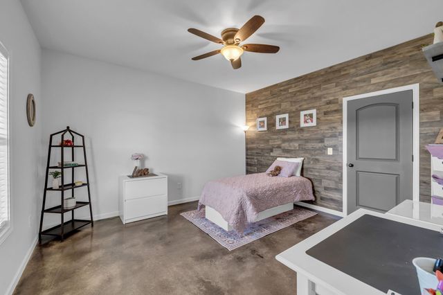 4830 Moses Rd, Columbia, TN 38401