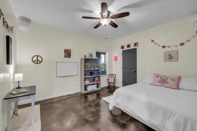 4830 Moses Rd, Columbia, TN 38401