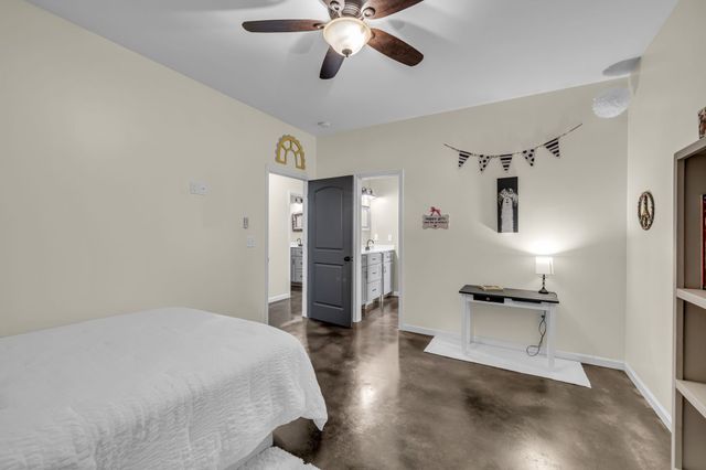 4830 Moses Rd, Columbia, TN 38401