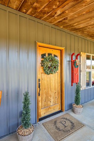 4830 Moses Rd, Columbia, TN 38401