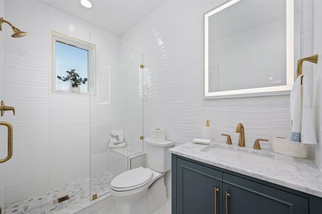 107 DESOTA STREET, Fort Pierce, FL 34949