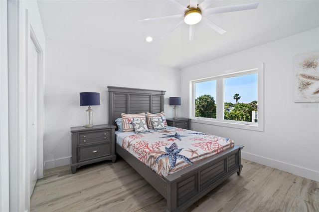 107 DESOTA STREET, Fort Pierce, FL 34949