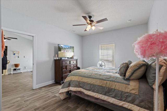 700 SW 105TH STREET, Trenton, FL 32693