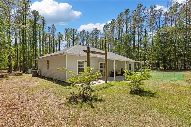 700 SW 105TH STREET, Trenton, FL 32693