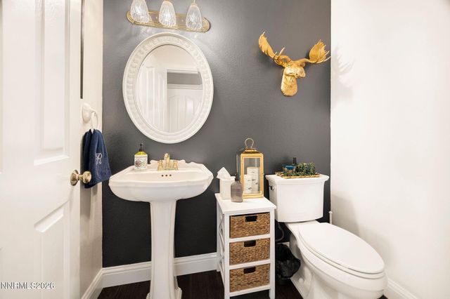 1666 Dogleg Road, Carson City, NV 89701