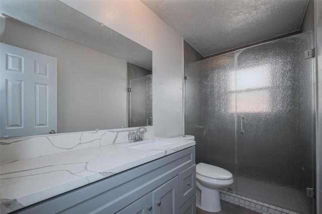 3730 Darlinghurst Drive, Houston, TX 77045