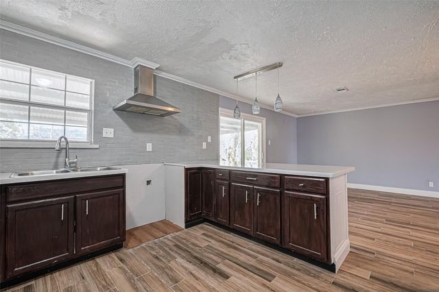 3730 Darlinghurst Drive, Houston, TX 77045