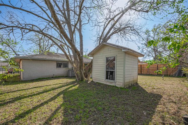 3730 Darlinghurst Drive, Houston, TX 77045