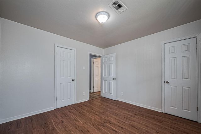 3730 Darlinghurst Drive, Houston, TX 77045