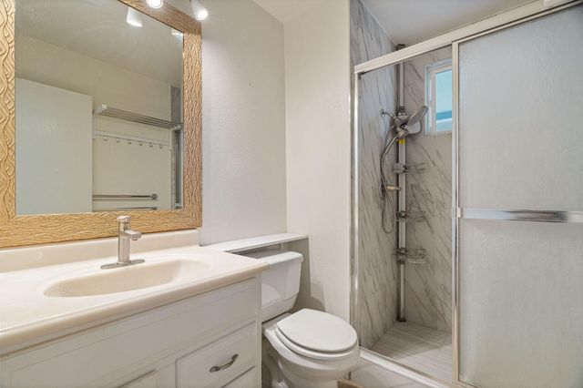 7992 Valley Green Dr, Sacramento, CA 95823