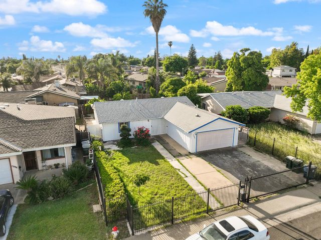 7992 Valley Green Dr, Sacramento, CA 95823