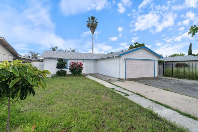 7992 Valley Green Dr, Sacramento, CA 95823