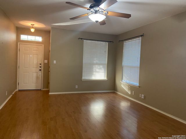 8642 Tioga Pass, Helotes, TX 78023