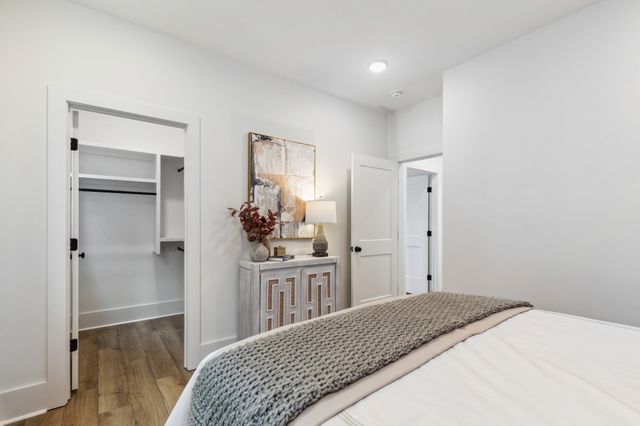 112 Honeywine St, Nashville, TN 37206