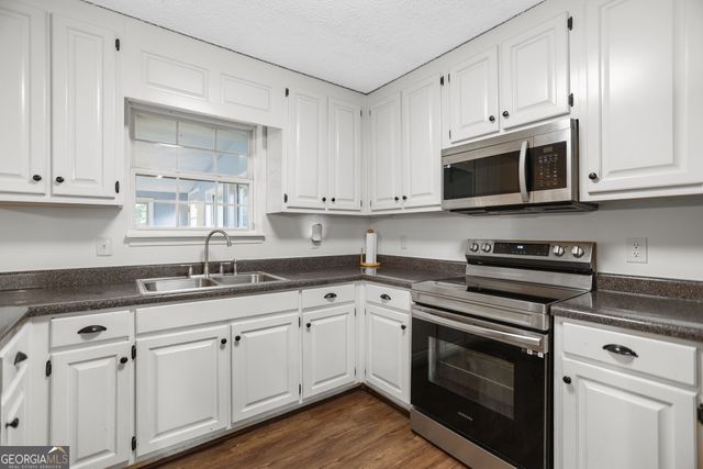 448 Minter Drive, Hampton, GA 30228