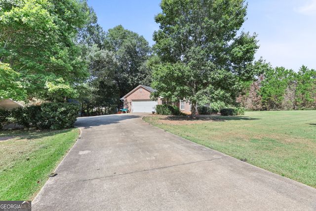 448 Minter Drive, Hampton, GA 30228