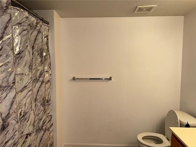 5600 NE 80th Terrace 1A, Kansas City, MO 64119