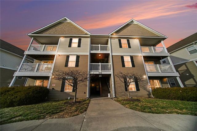 5600 NE 80th Terrace 1A, Kansas City, MO 64119