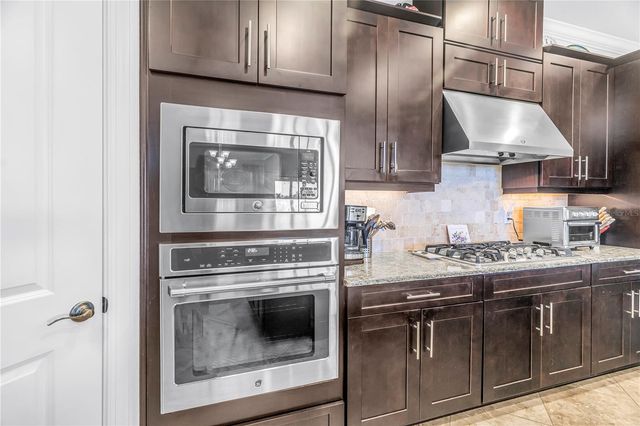 10025 CRAFTSMAN PARK WAY, Palmetto, FL 34221