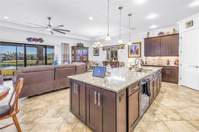 10025 CRAFTSMAN PARK WAY, Palmetto, FL 34221