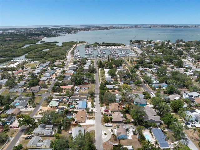 2648 46TH STREET S, Gulfport, FL 33711