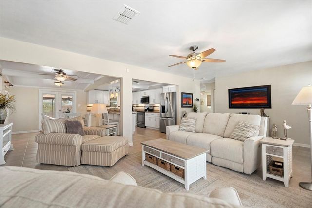 2648 46TH STREET S, Gulfport, FL 33711