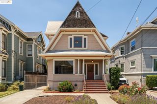 1247 Regent St, Alameda, CA 94501
