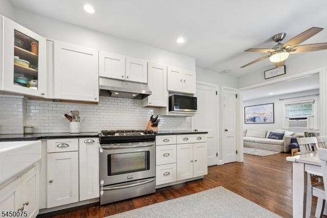 36 Burnet Hill Rd, Livingston Twp., NJ 07039