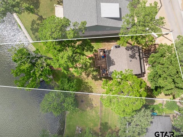 516 Hideaway Lane E, Hideaway, TX 75771