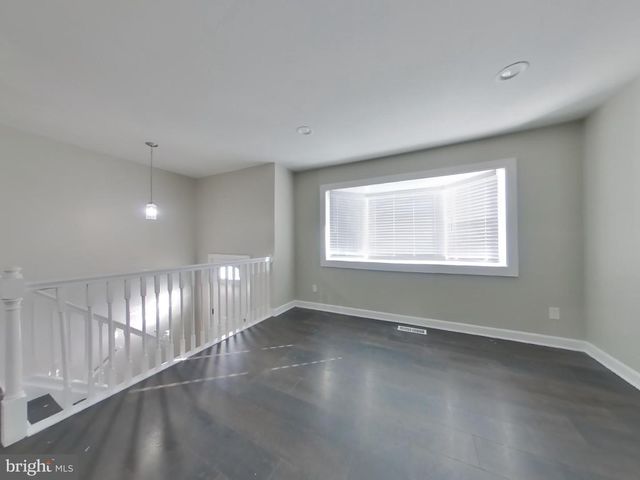 6022 LUCENTE AVE, Suitland, MD 20746