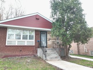 210 Calumet Boulevard, Harvey, IL 60426