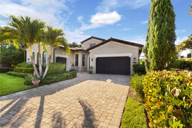 9387 Grand Prix Lane, Boynton Beach, FL 33472