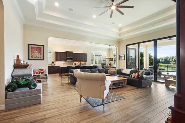 9387 Grand Prix Lane, Boynton Beach, FL 33472