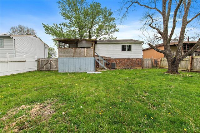 9925 Grasscreek Court, Cincinnati, OH 45231
