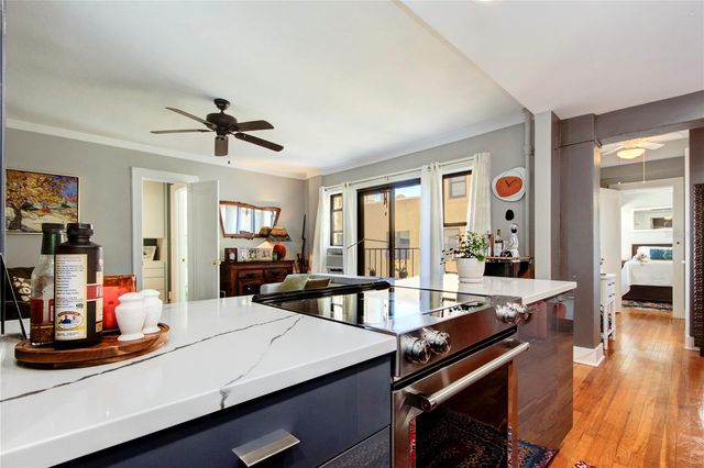 130 4TH AVENUE N 610, St Petersburg, FL 33701