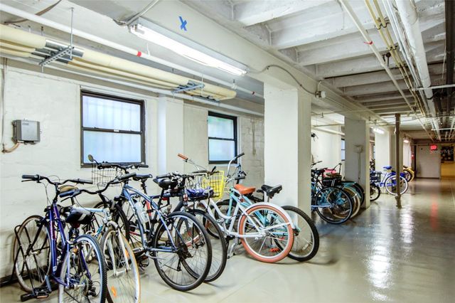 130 4TH AVENUE N 610, St Petersburg, FL 33701