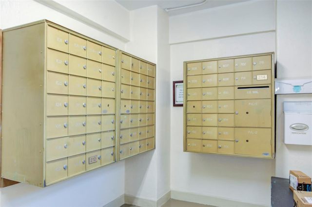 130 4TH AVENUE N 610, St Petersburg, FL 33701