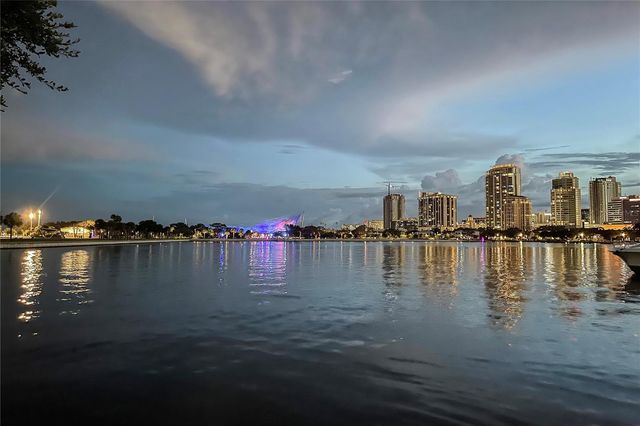 130 4TH AVENUE N 610, St Petersburg, FL 33701