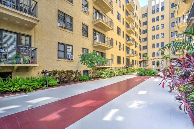 130 4TH AVENUE N 610, St Petersburg, FL 33701